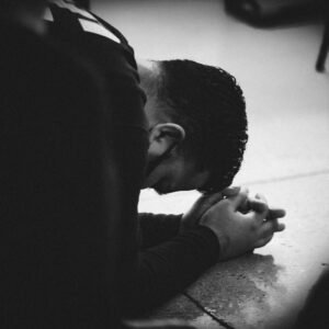 Temor de Deus e a Oração: Compreendendo a Reverência na Conversa com o Criador