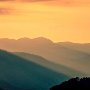 A Urgência da Paz: Não Deixe o Sol se Pôr Sobre a Ira em Efésios 4